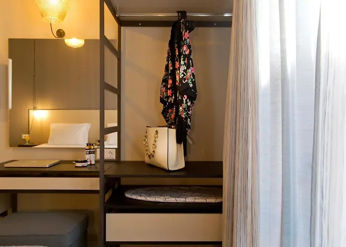 Loc Hospitality Urban 3*