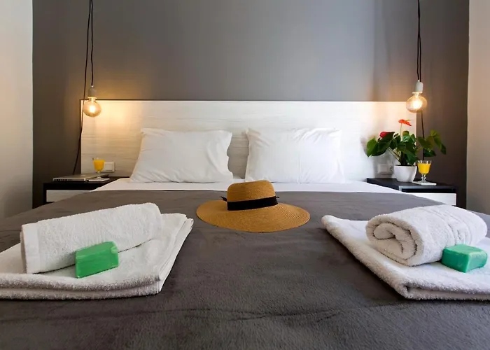 Loc Hospitality Urban 아파트호텔 Corfu (city)