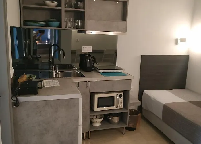 Loc Hospitality Urban 아파트호텔 3*